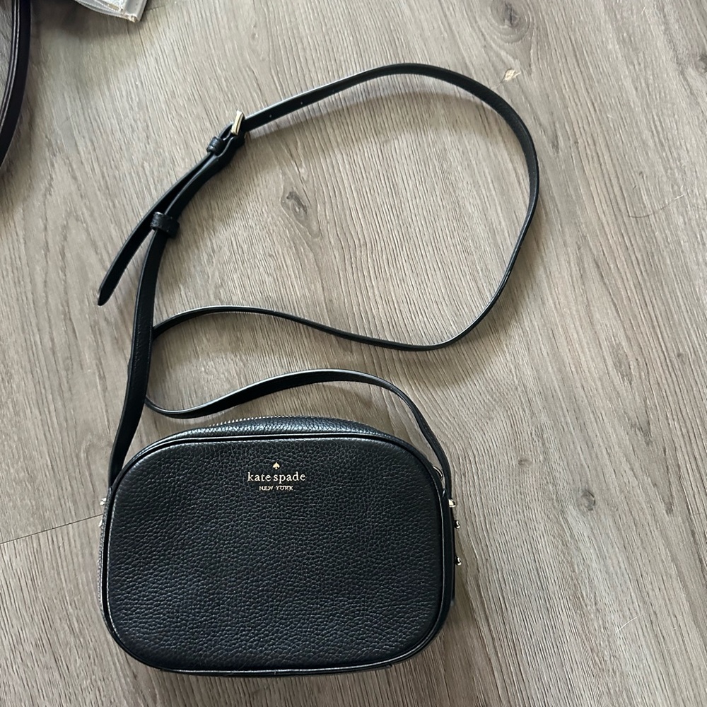 Crossbody bag